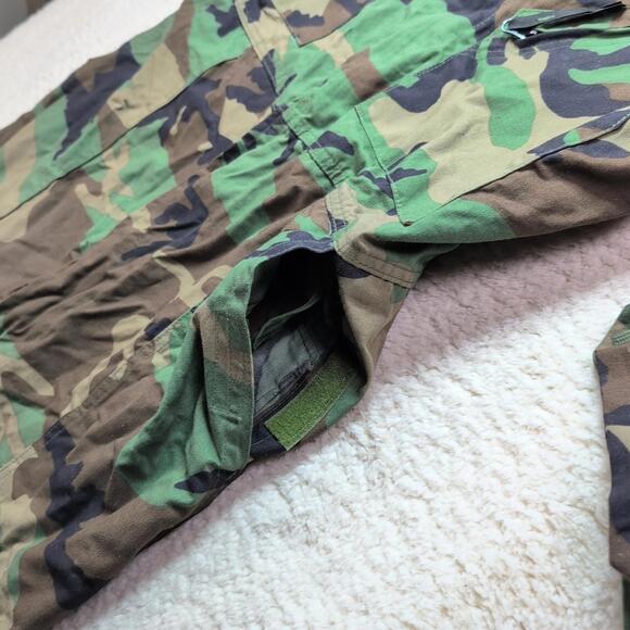 US Military Large Woodland Camo Cold Weather Coveralls Nylon Cotton - Picture 5 of 15